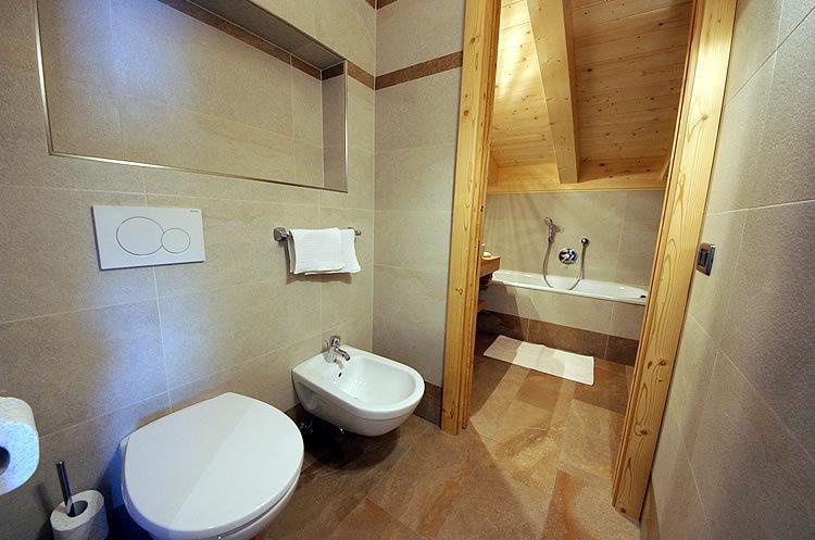 Ciasa Wallis バディーア 部屋 写真
