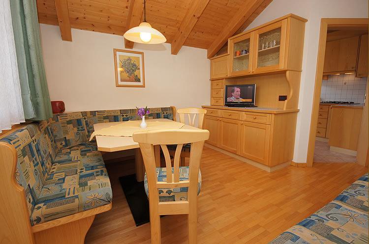 Ciasa Wallis バディーア 部屋 写真