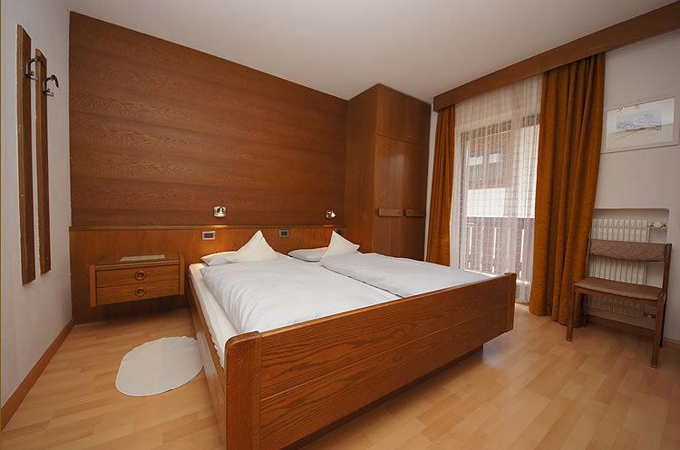 Ciasa Wallis バディーア 部屋 写真