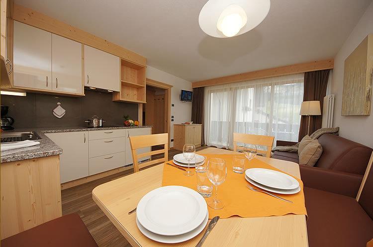 Ciasa Wallis バディーア 部屋 写真